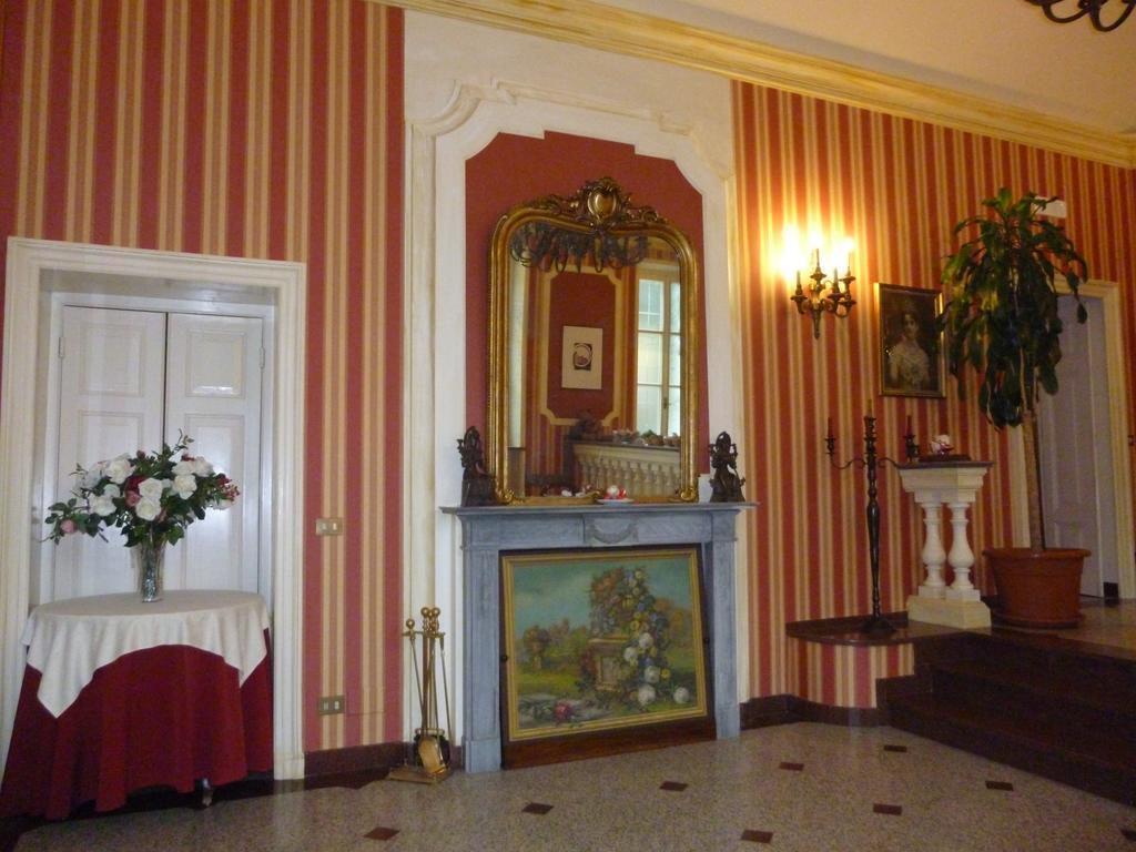 Park Hotel Villa Salzea Trofarello Dış mekan fotoğraf